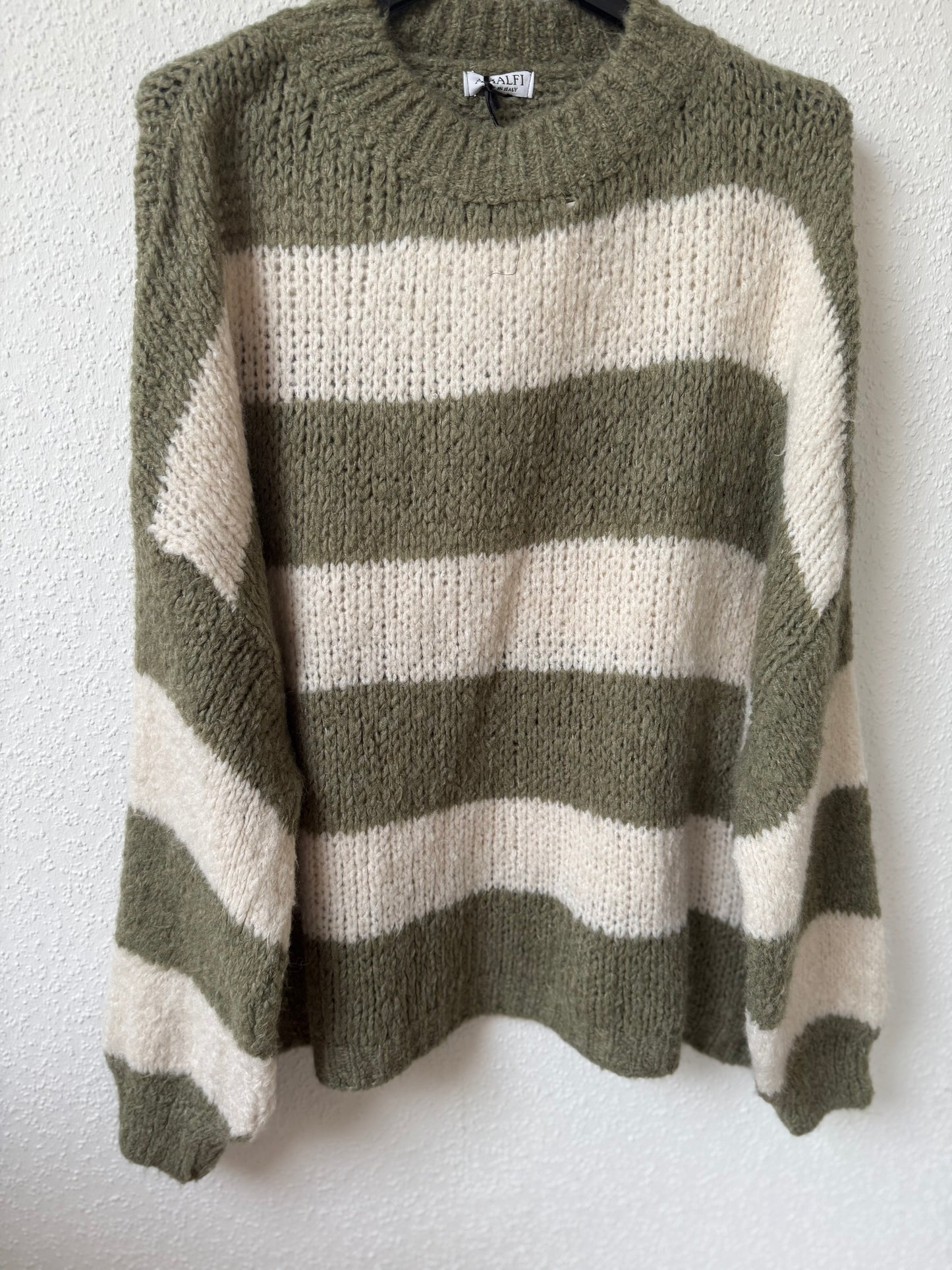 Langer Oversize Strickpullover gestreift