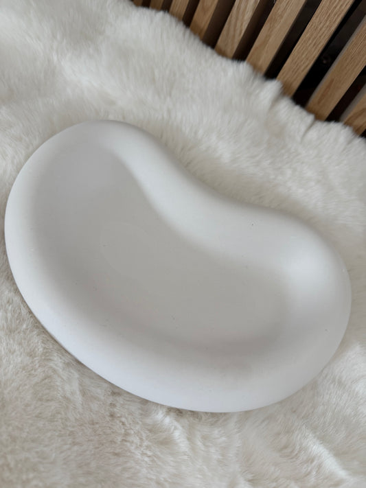Moderne ovale Schale