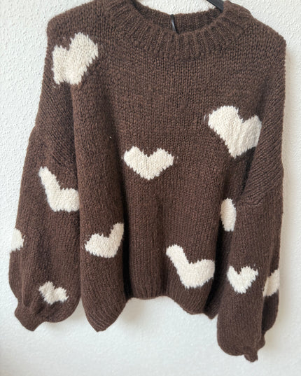 Herzpullover in braun