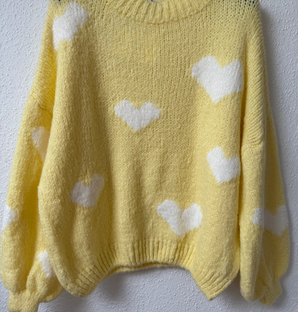 Herzenpullover gelb