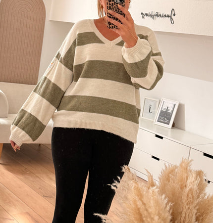 Gestreifter Strickpullover