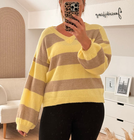 Gestreifter Strickpullover