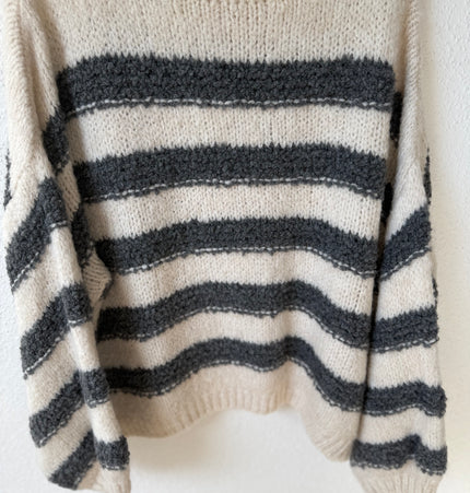 Kuschelig weicher Pullover grau