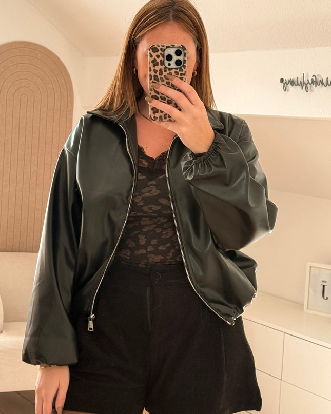 Oversize-Bomberjacke aus Lederimitat