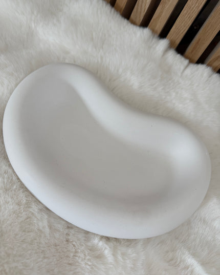Moderne ovale Schale