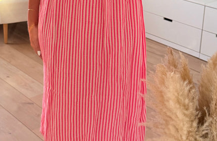 Gesteiftes Musselin Kleid
