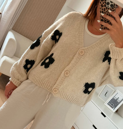 Blümchen Strickjacke