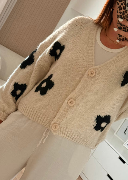 Blümchen Strickjacke