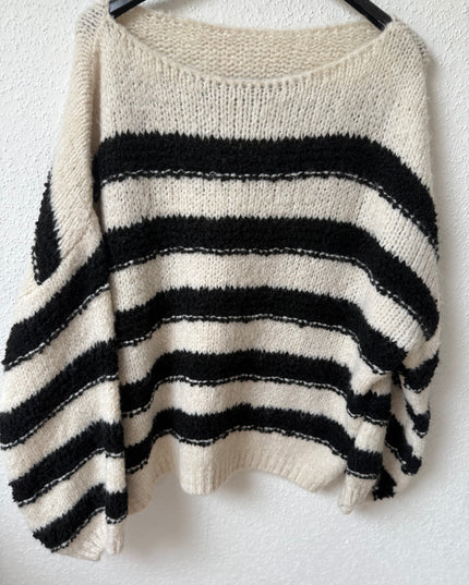 Kuschelig weicher Pullover schwarz