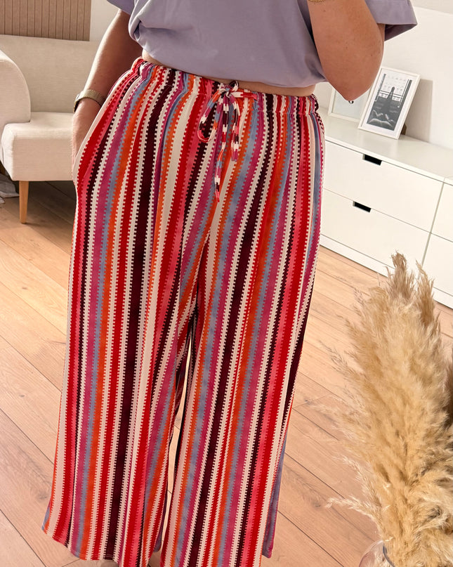 Gestreifte Sommerhose