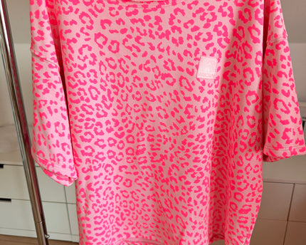 Leuchtend Pinke Leo Shirts
