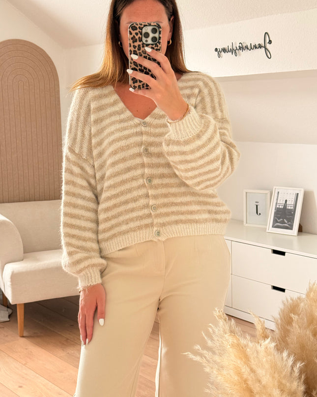 Strickjacke V-Ausschnitt gestreift