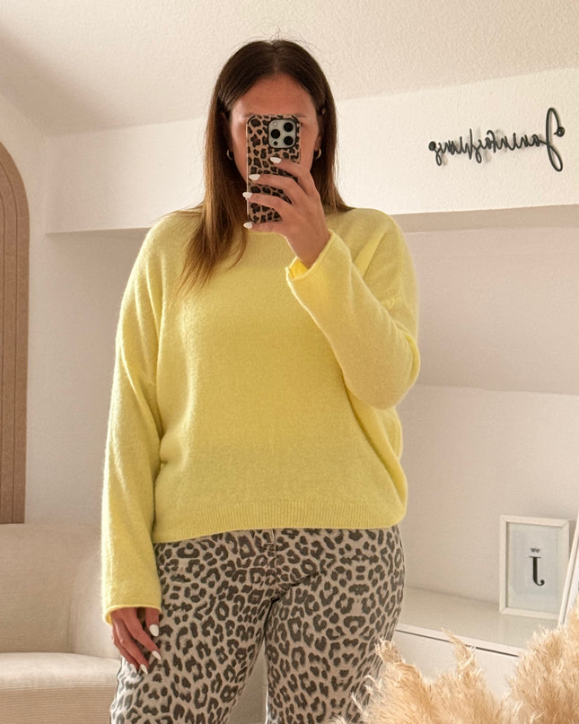 Weicher Pullover ,,Baby Alpaca“ Umschlagarm gelb