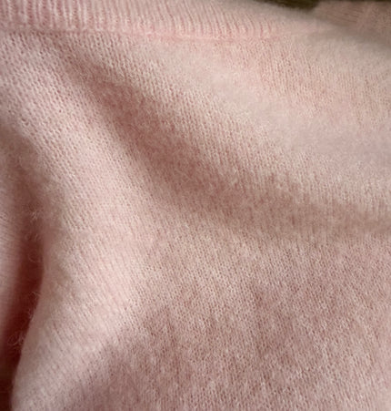 Weicher Pullover ,,Baby Alpaca“ Umschlagarm rosa