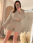 Taupe
