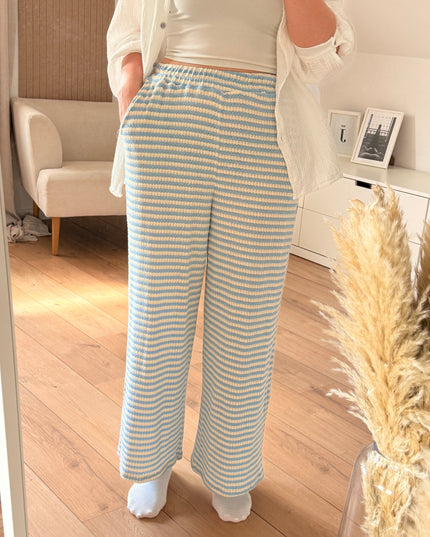 Sommerliche Strickhose